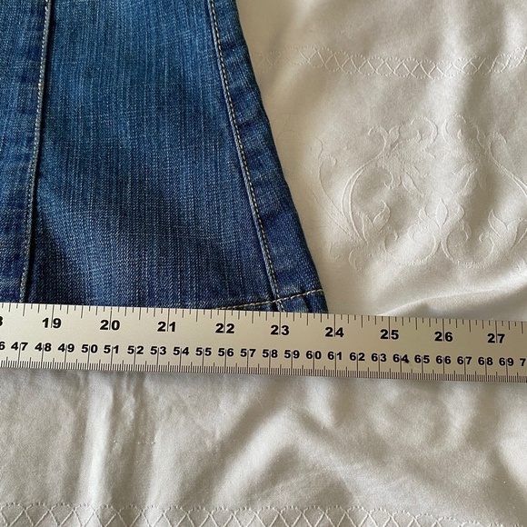 Baccini Women's Denim Mini Jean Skirt Size 4 - Picture 10 of 11
